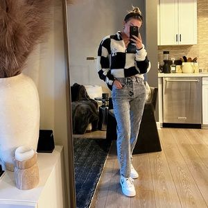 FRAME Distressed Vintage Style Grey Denim